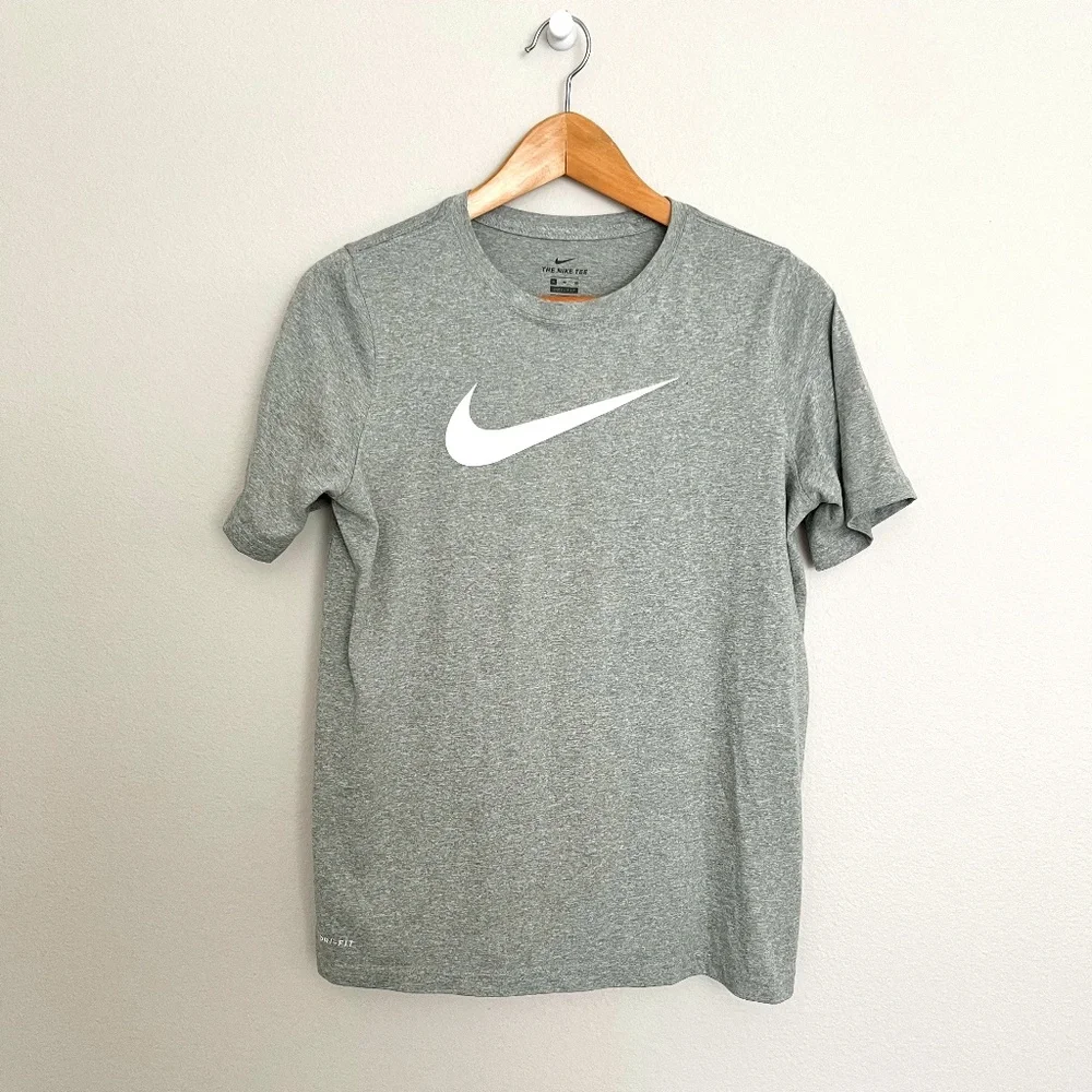 NIKE Dry Fit T-shirt